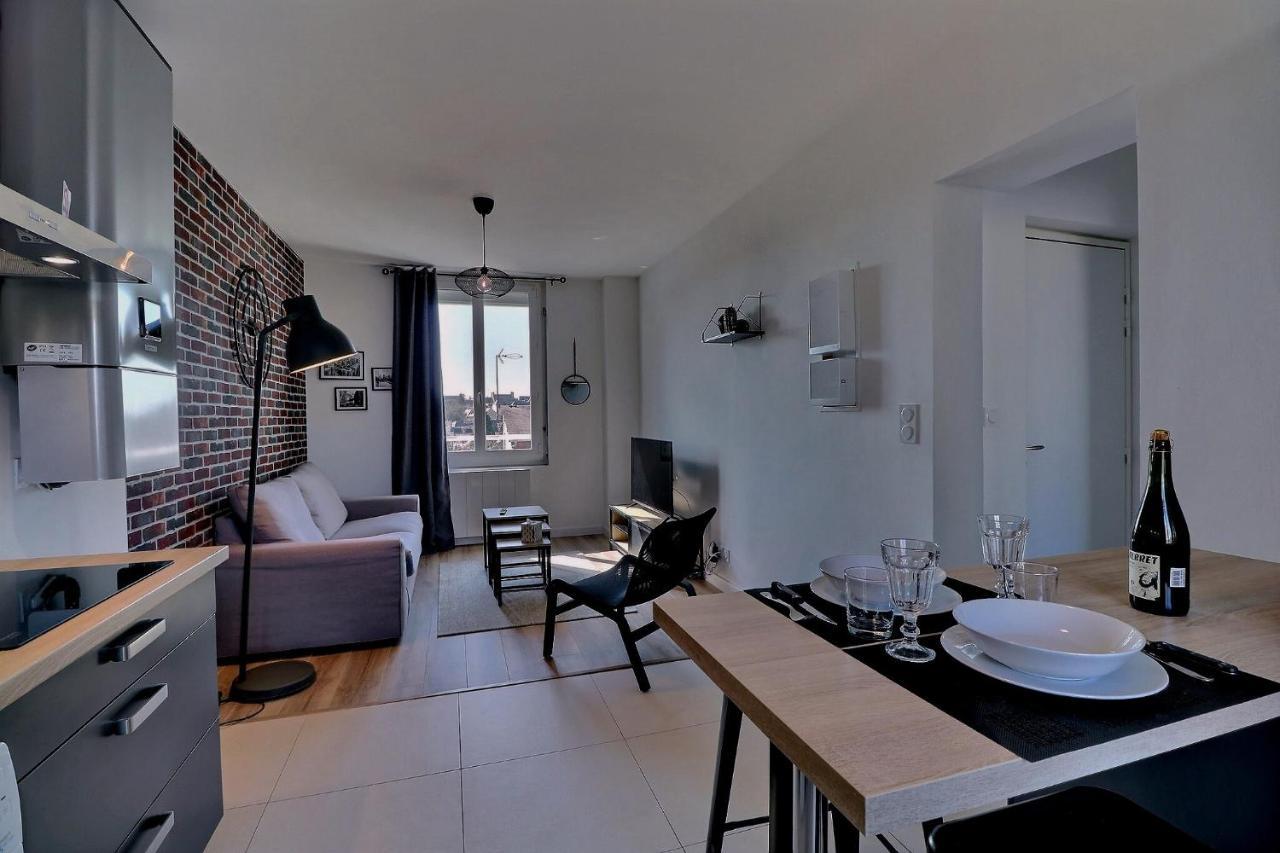 Appartement Logisy En Centre-Ville De Vitre I Logisy L'Indu Vitré Eksteriør billede